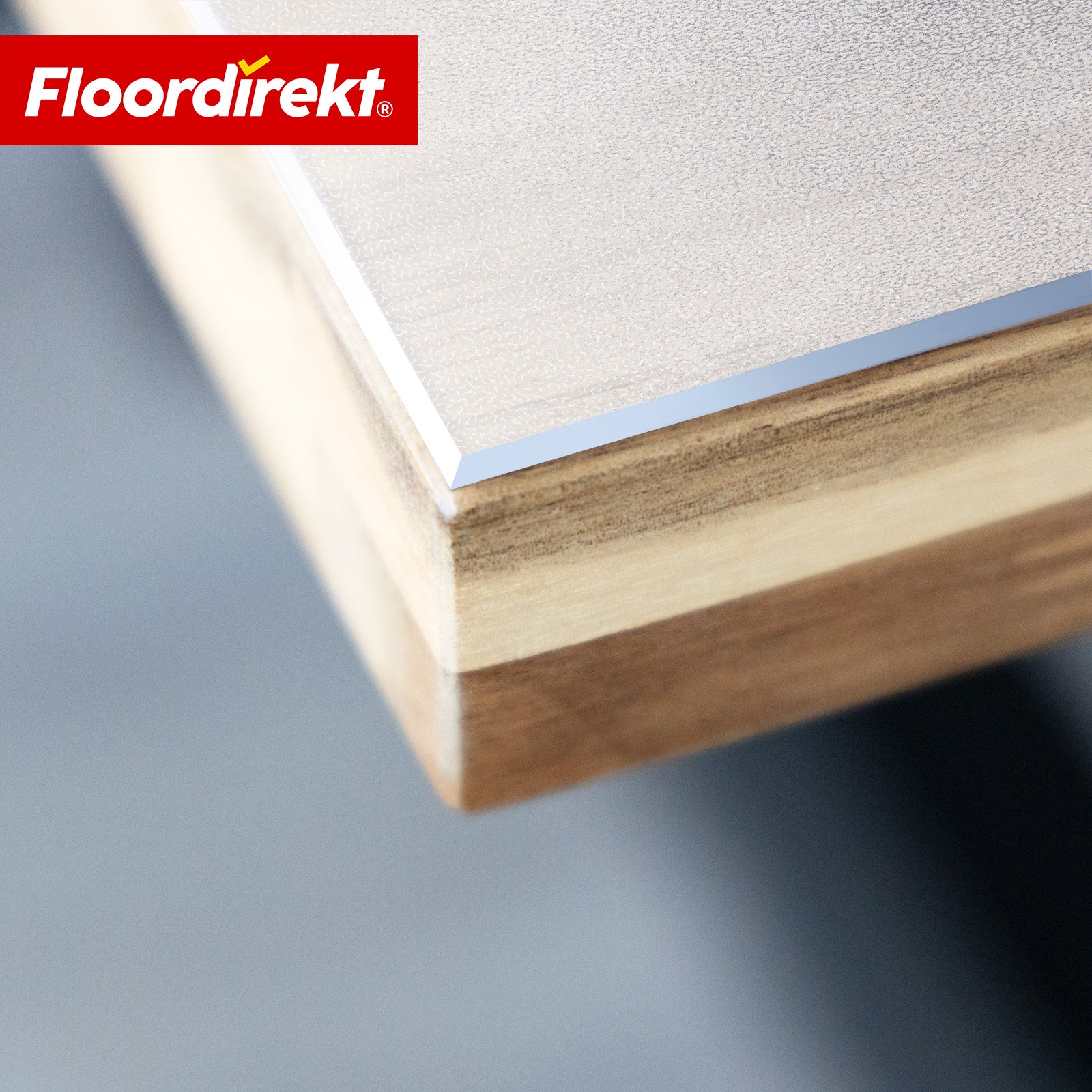 Folia na stół | Neo Milky | Półprzezroczysta folia ochronna na stół w kolorze mlecznobiałym z fazowaną krawędzią na wymiar