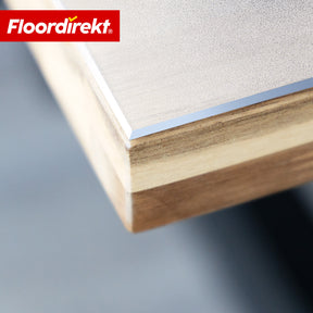 Folia na stół | Neo Milky | Półprzezroczysta folia ochronna na stół w kolorze mlecznobiałym z fazowaną krawędzią na wymiar